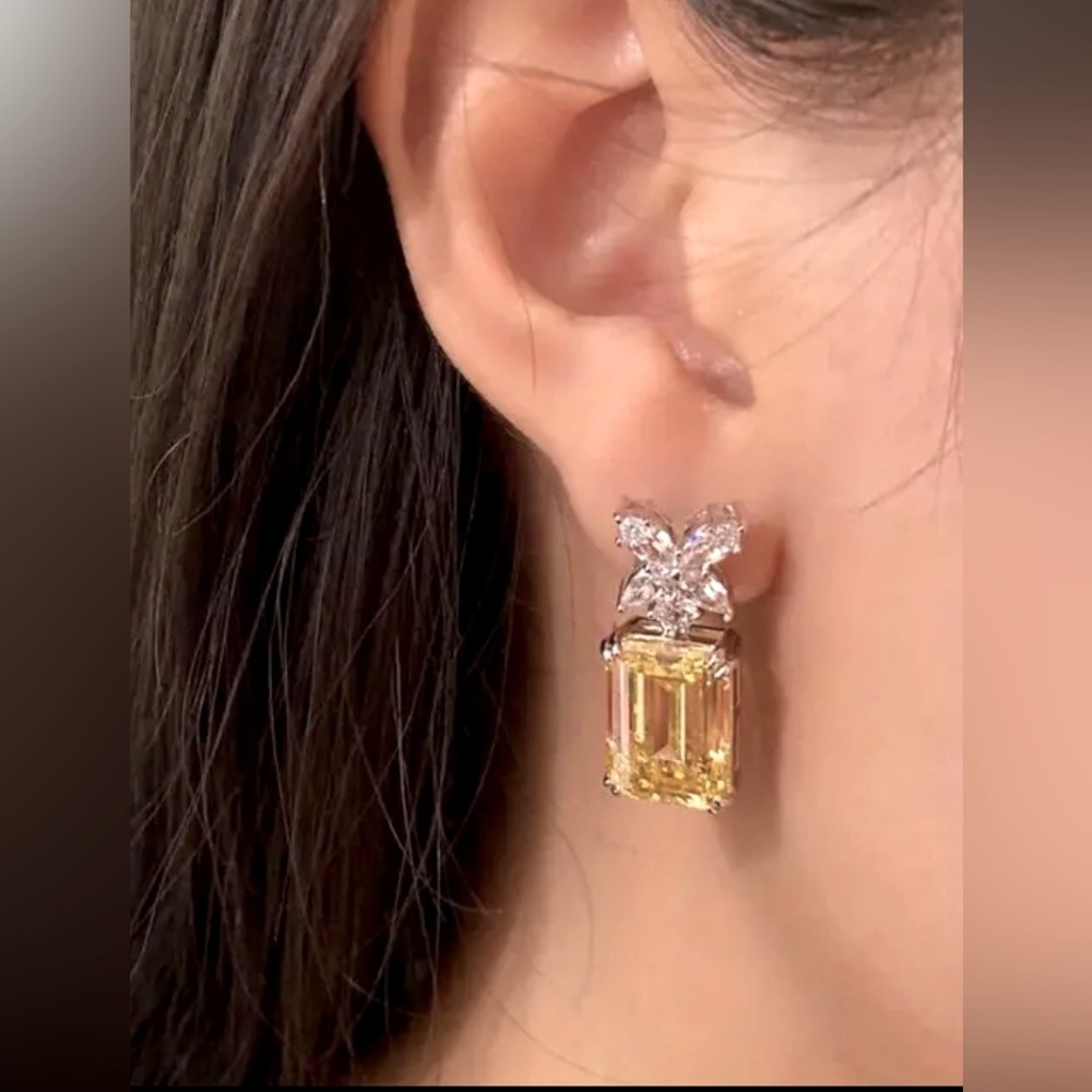 Elegant Canary Hope Earring